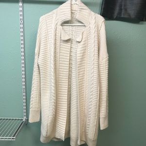 Old Navy sweater